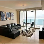 Hermoso Apartamento Con Vista Al Mar