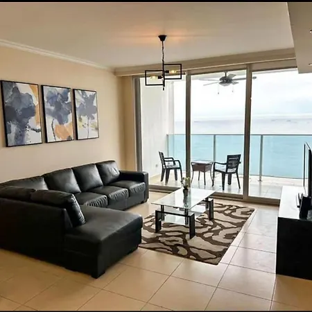 Hermoso Apartamento Con Vista Al Mar *
